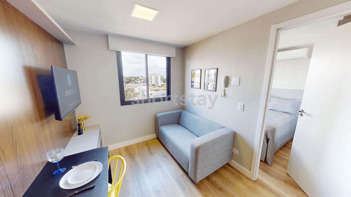 Easy Life Campus - Image 1