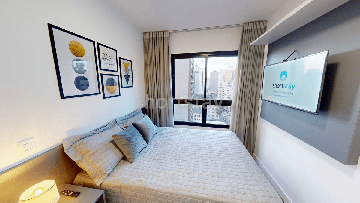 Easy Life Emiliano - Image 1